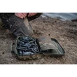 Nash Taška Subterfuge Buzz Bar Pouch Medium 32cm
